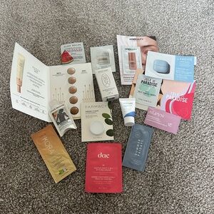 14 piece skincare makeup sampler set
